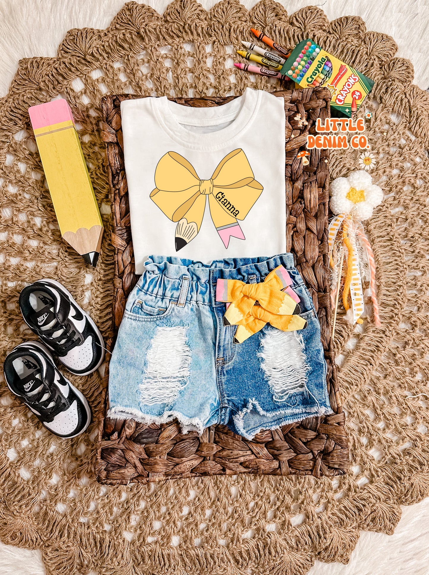 Bow Pencil (customizable)