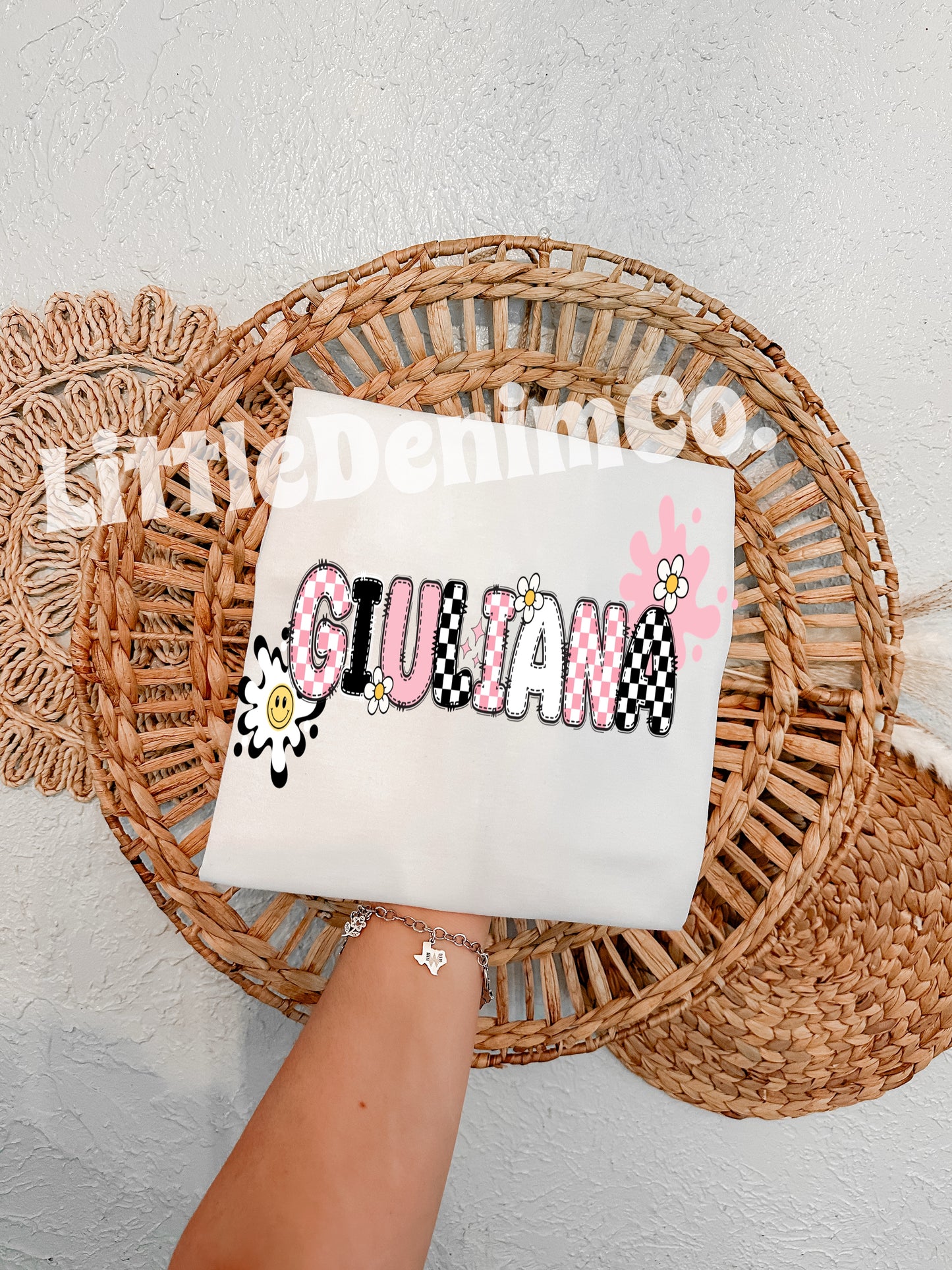 Retro Name Tee ✿ LEAVE IN NOTES.